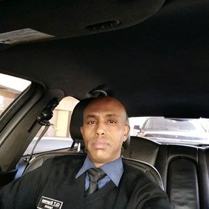 Meet your Posher, Daher